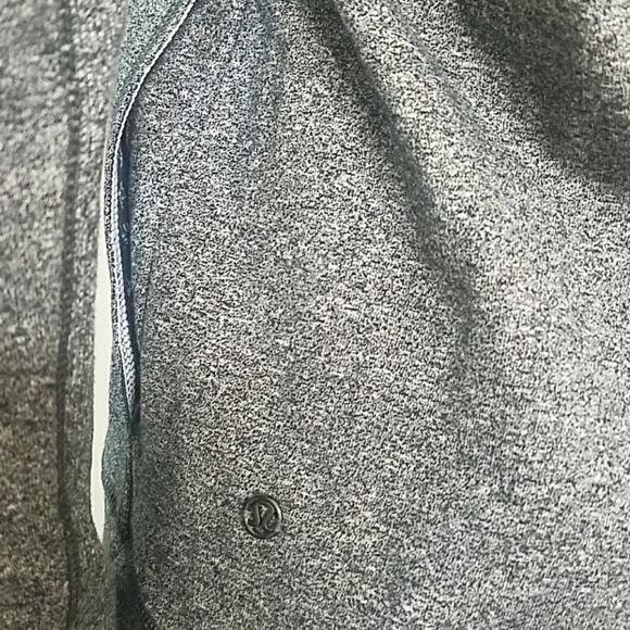 Lululemon sweater🍋 - Picture 3 of 5